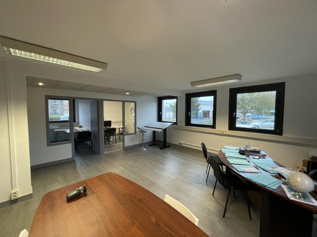 Bureau Saint-Avertin 463m² Location bureau Saint-Avertin Indre-et-Loire OLBUR2309351 2